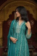 Ruhani ‑ Emerald Bandhej