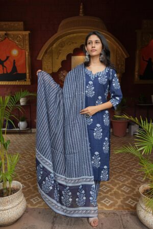 Padmini ‑ Indigo Grace Ensemble