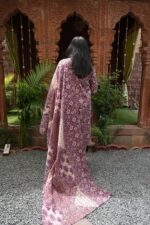 Plus ‑ Plum Floral Elegance