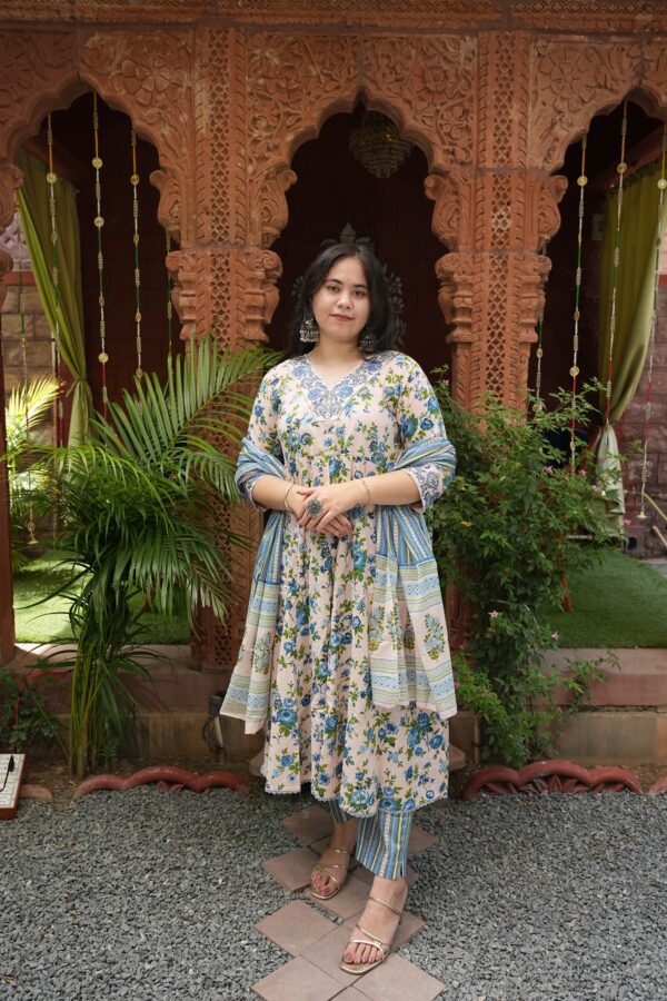 Plus ‑ Blue Blossom Anarkali