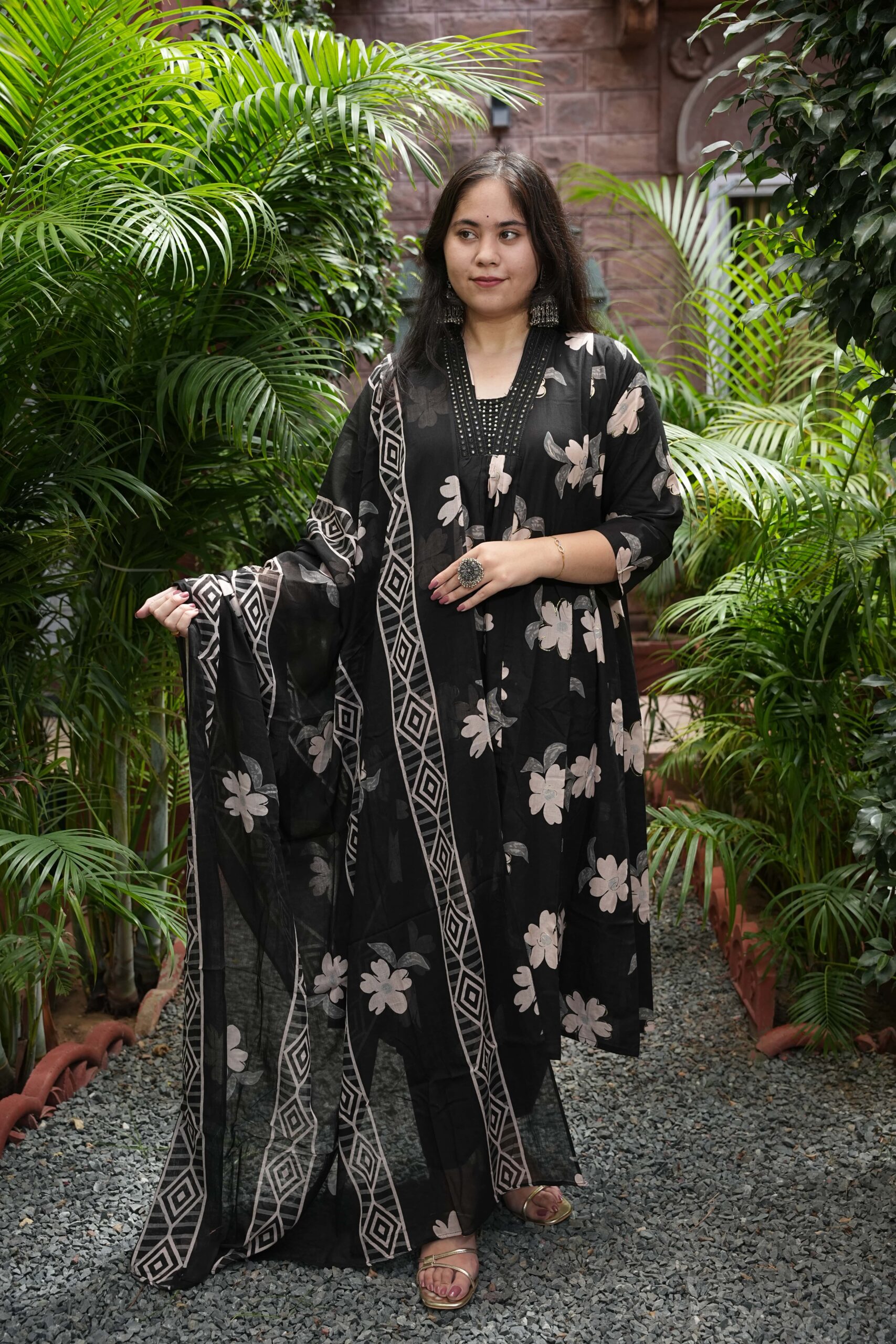 Plus ‑ Kaajal Cotton Floral Set