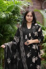 Plus ‑ Kaajal Cotton Floral Set