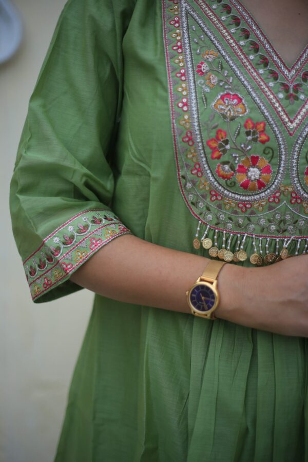 Pastel Embroidered Kurti Set with Floral Print Dupatta