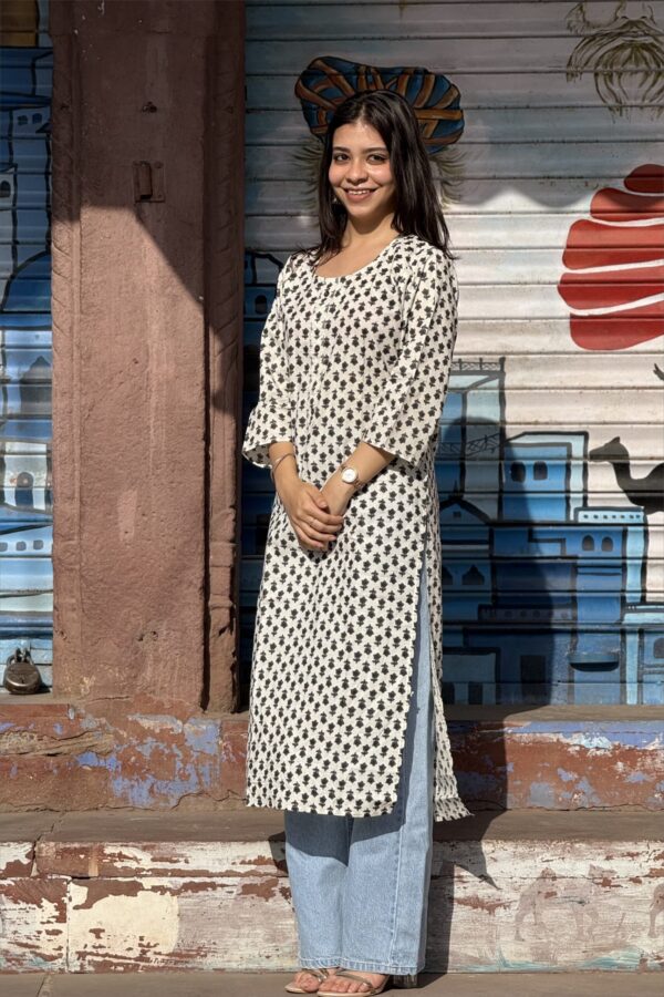 Ivory Noir Blockprint Kurti