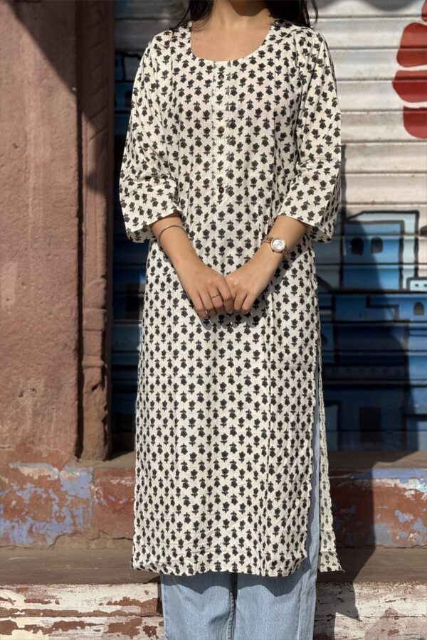 Ivory Noir Blockprint Kurti